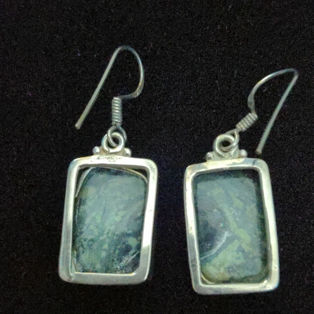 New Green Kabamba Gemstone Earrings, Silver, Drop Dangle, Shepherd Hooks, Boxed - Picture 4 of 4
